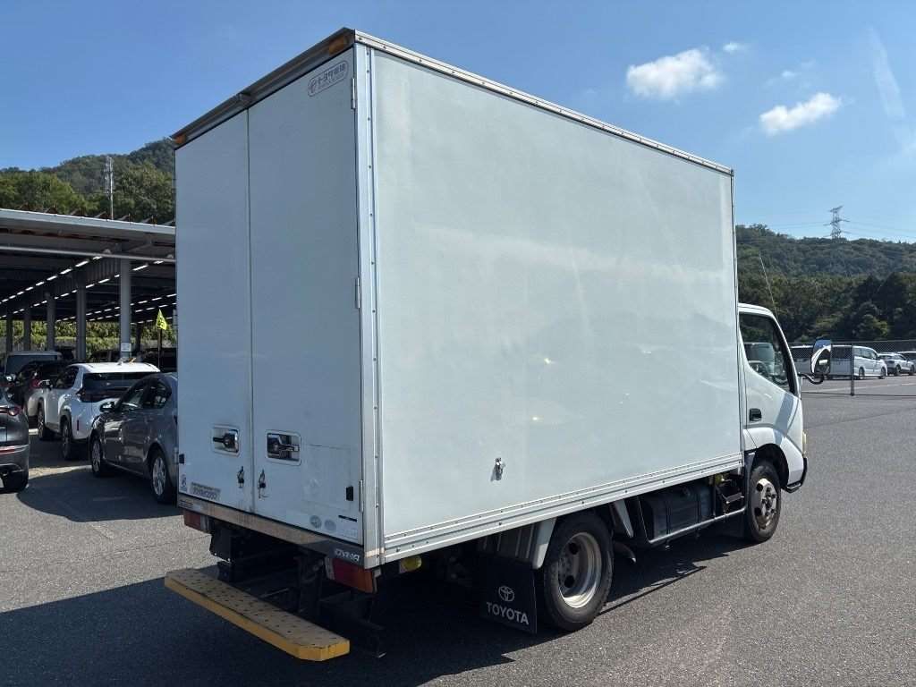 2008 Toyota Dyna auction photo 2