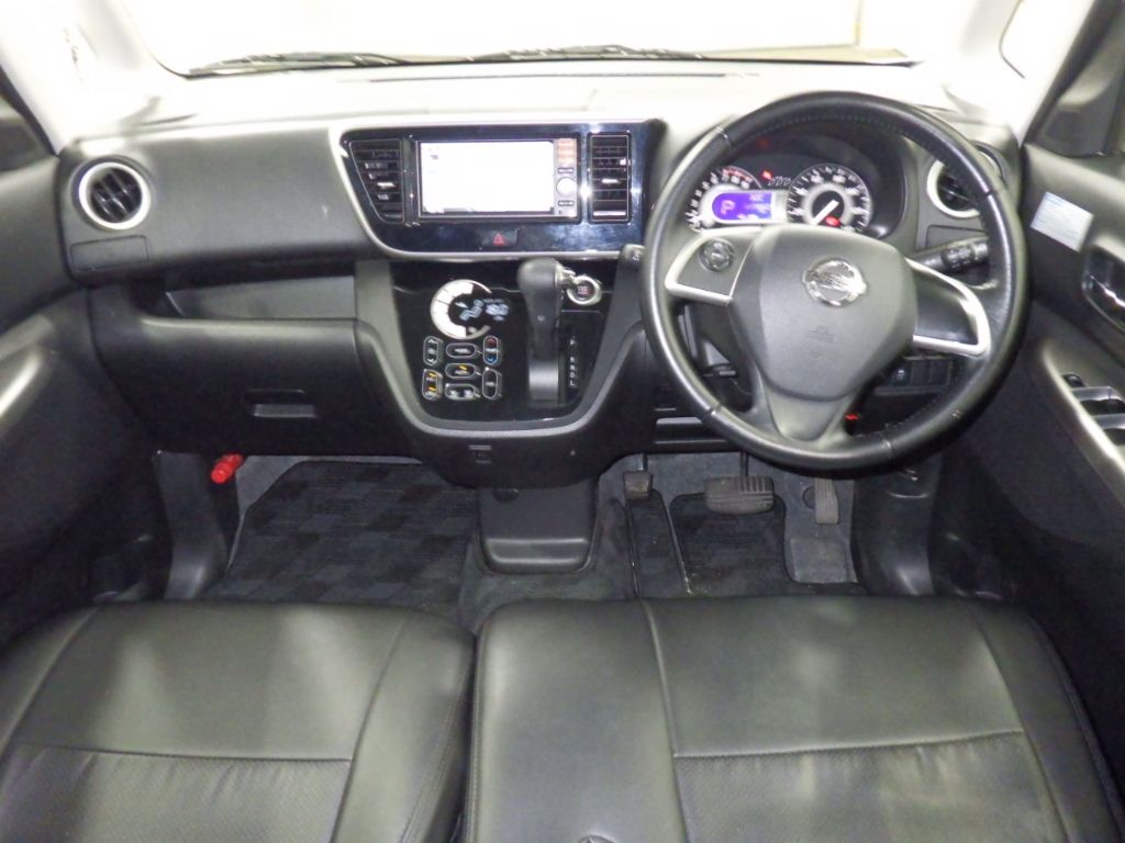 2015 Nissan Dayz Roox ハイウェイスターX Gパッケージ auction photo 3
