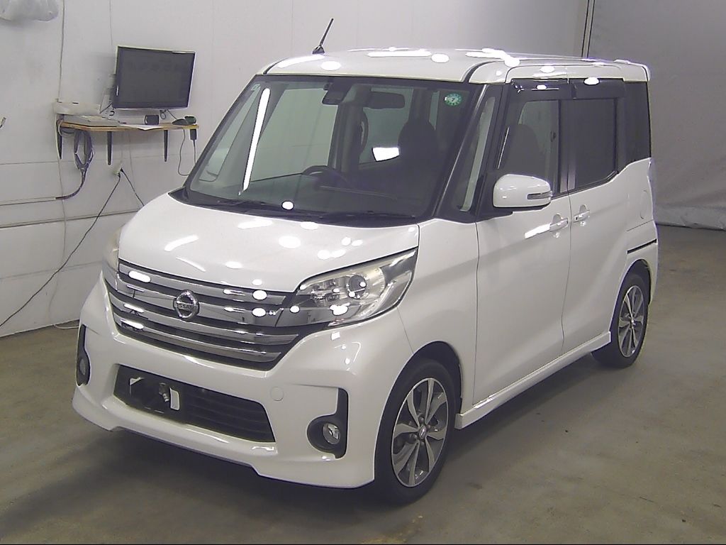 2015 Nissan Dayz Roox ハイウェイスターX Gパッケージ auction photo 4