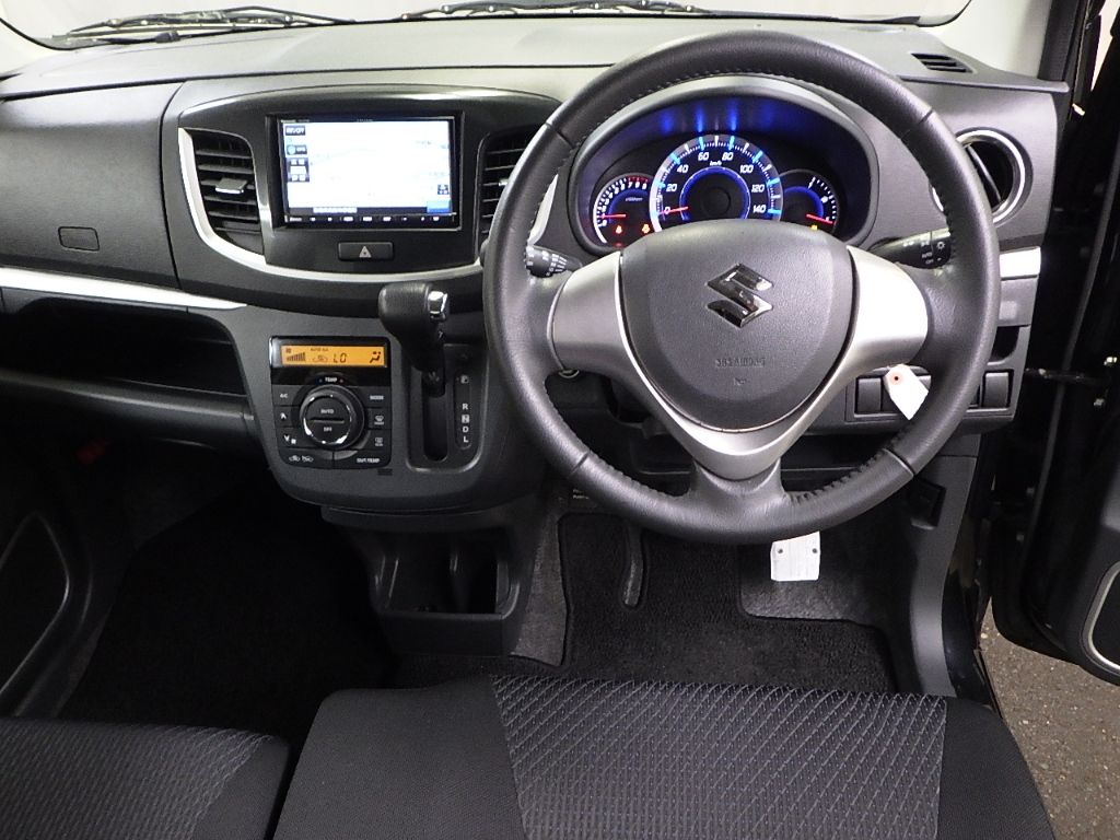 2014 Suzuki Wagon R Stingray X auction photo 3