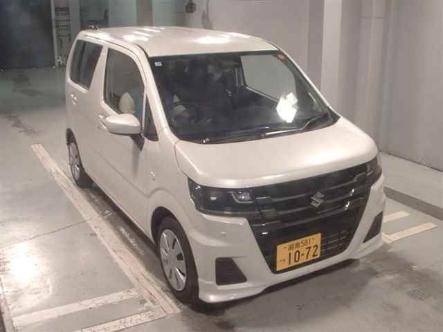 Japan Auction Vehicles 12 2025 Suzuki Wagon R ZL auction photo