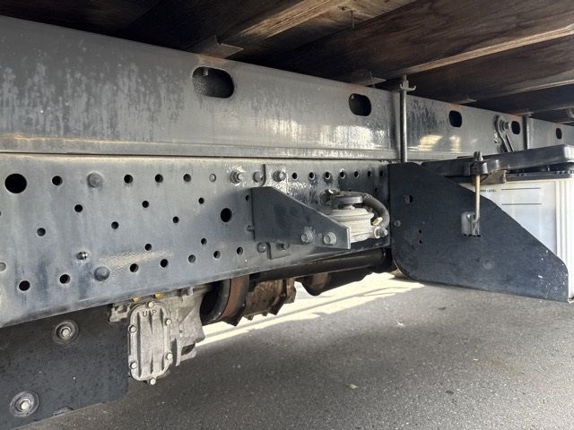 2008 Isuzu Elf ヒラ auction photo 12