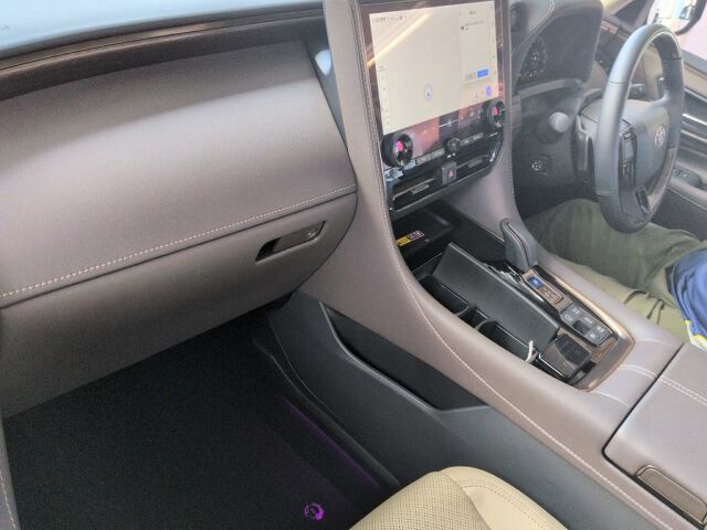 2025 Toyota Alphard Executive Lounge auction photo 3