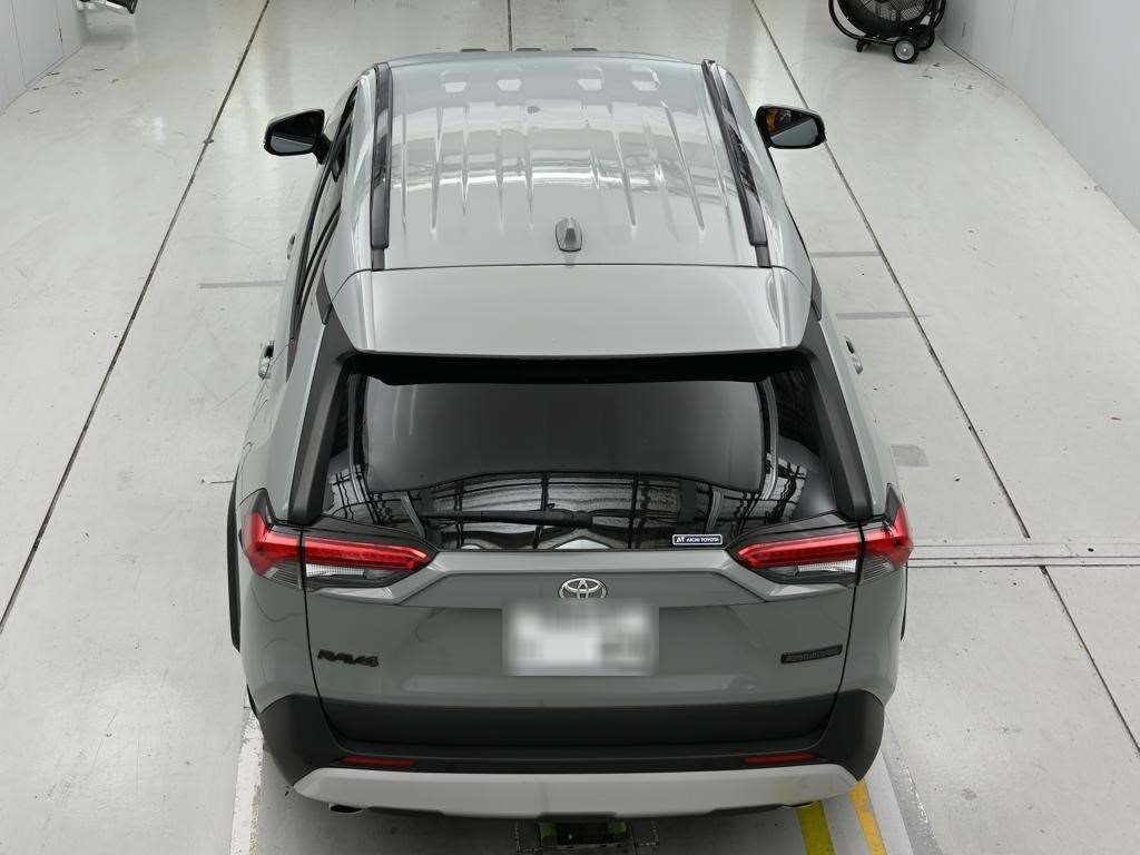 2024 Toyota RAV4 Adventure 4WD auction photo 8