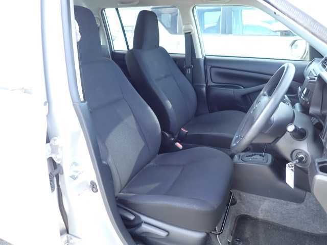 2021 Toyota Probox GL auction photo 6