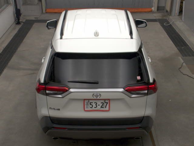 2021 Toyota RAV4 4WD G auction photo 7