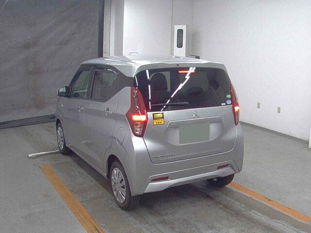 2019 Mitsubishi eK Wagon M auction photo 2