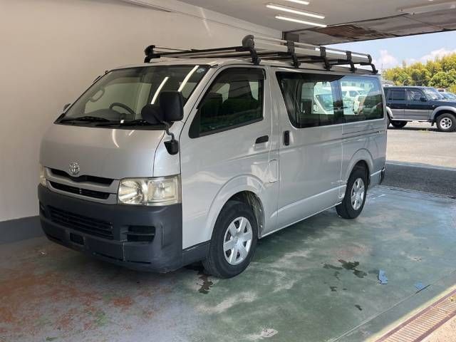 2008 Toyota Hiace ロングDX Japan auction vehicle