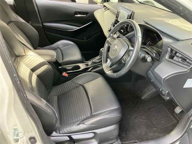 2020 Toyota Corolla Touring Hybrid Double By auction photo 7