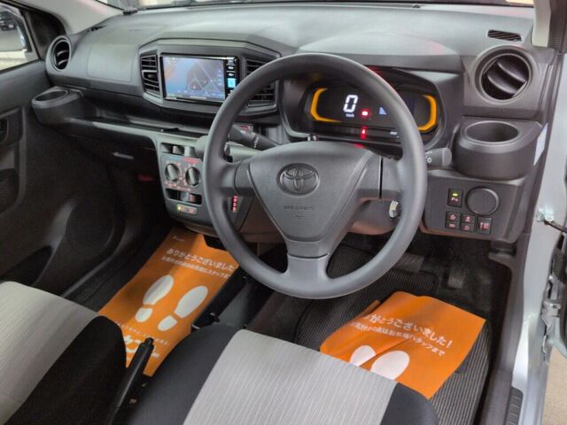 2024 Toyota Pixis Epoch L SA III auction photo 3