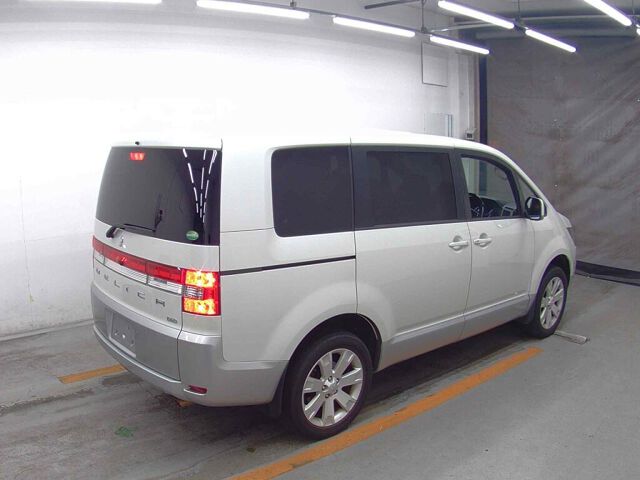 2018 Mitsubishi Delica D:5 Dパワーパッケージ 4WD auction photo 5