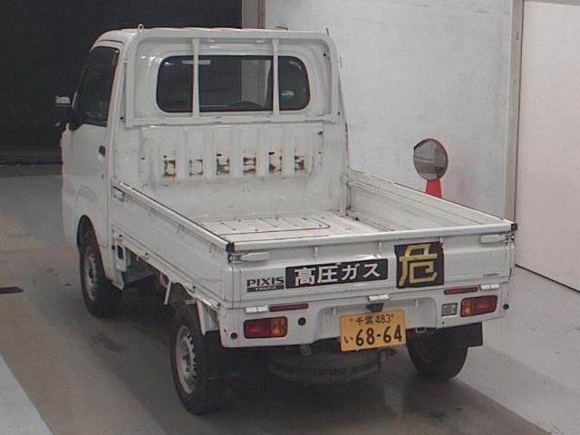 2019 Toyota ピクシス トラック auction photo 2
