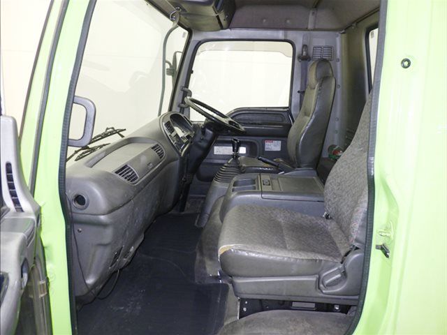 2003 Isuzu Forward Container-only vehicle auction photo 8