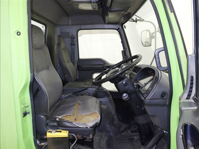 2003 Isuzu Forward Container-only vehicle auction photo 5