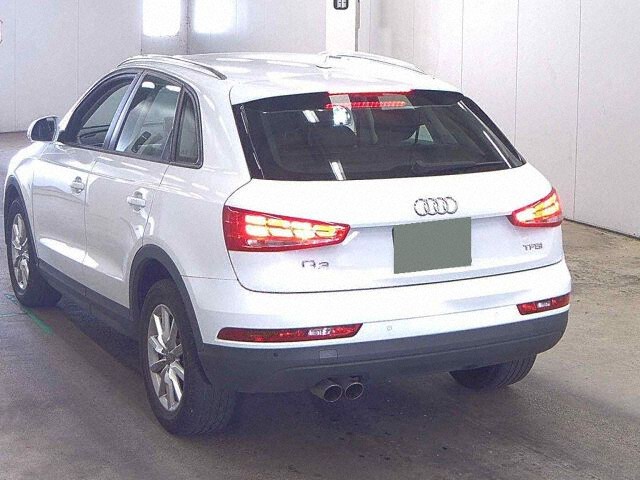 2017 Audi Q3 1.4TFSI auction photo 2