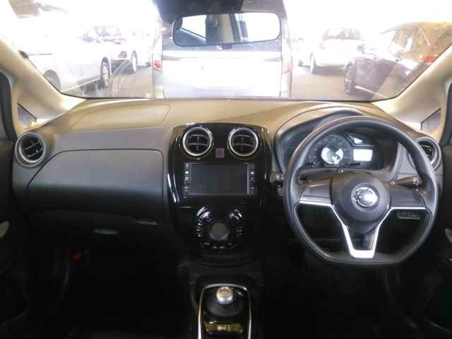 2018 Nissan Note e-POWER X auction photo 8