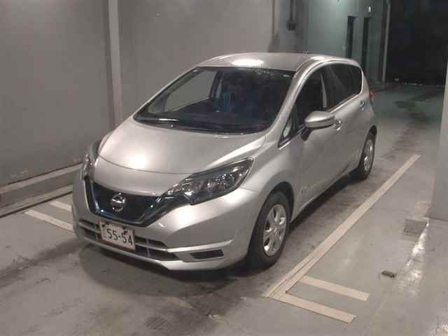 2018 Nissan Note e-POWER X auction photo 4