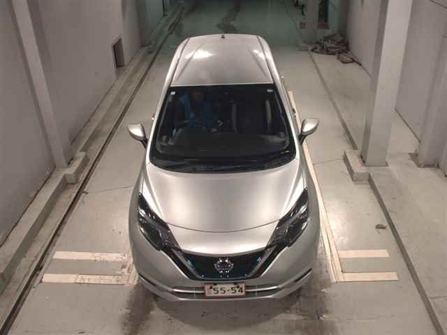 2018 Nissan Note e-POWER X auction photo 6