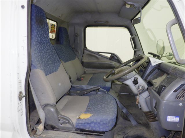 2002 Mitsubishi Fuso Canter Flatbed auction photo 5