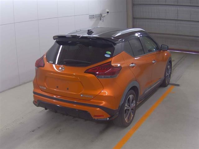 2021 Nissan Kicks X Two-Tone Interior Edition auction photo 4