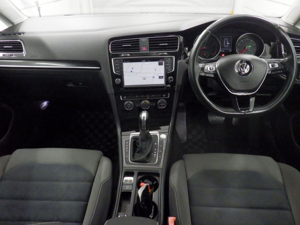 2016 Volkswagen ゴルフ ワゴン ヴァリアントTSIハイラインBMT auction photo 3