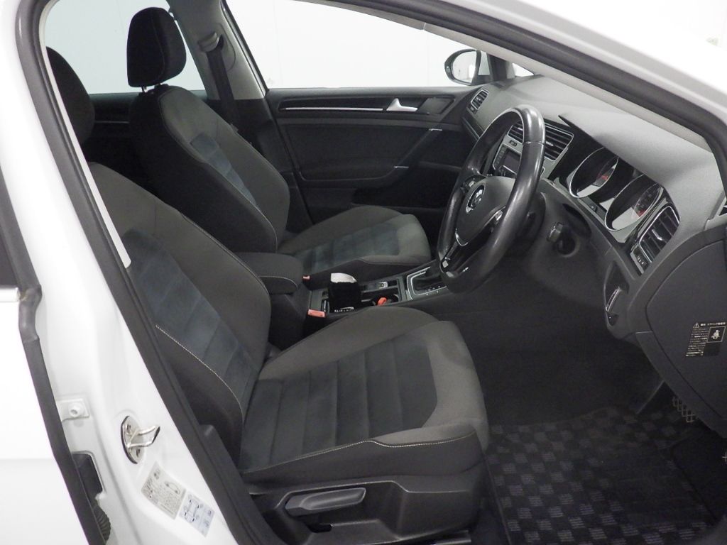 2016 Volkswagen ゴルフ ワゴン ヴァリアントTSIハイラインBMT auction photo 6