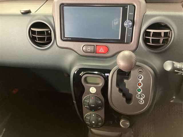 2014 Toyota Porte G auction photo 6