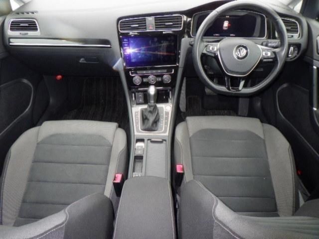 2018 Volkswagen ゴルフ TSIハイライン テックエディション auction photo 3