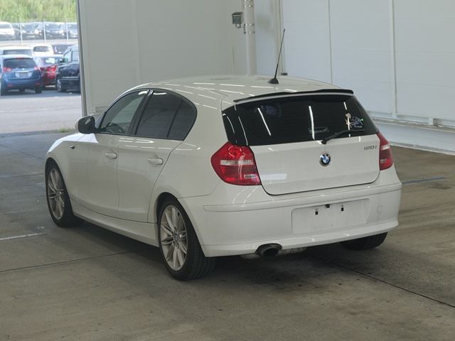 2011 BMW BMW 120I auction photo 2