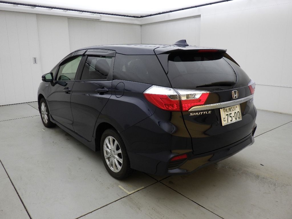 2016 Honda Shuttle 4WD ハイブリッドXスタイルエディション auction photo 5