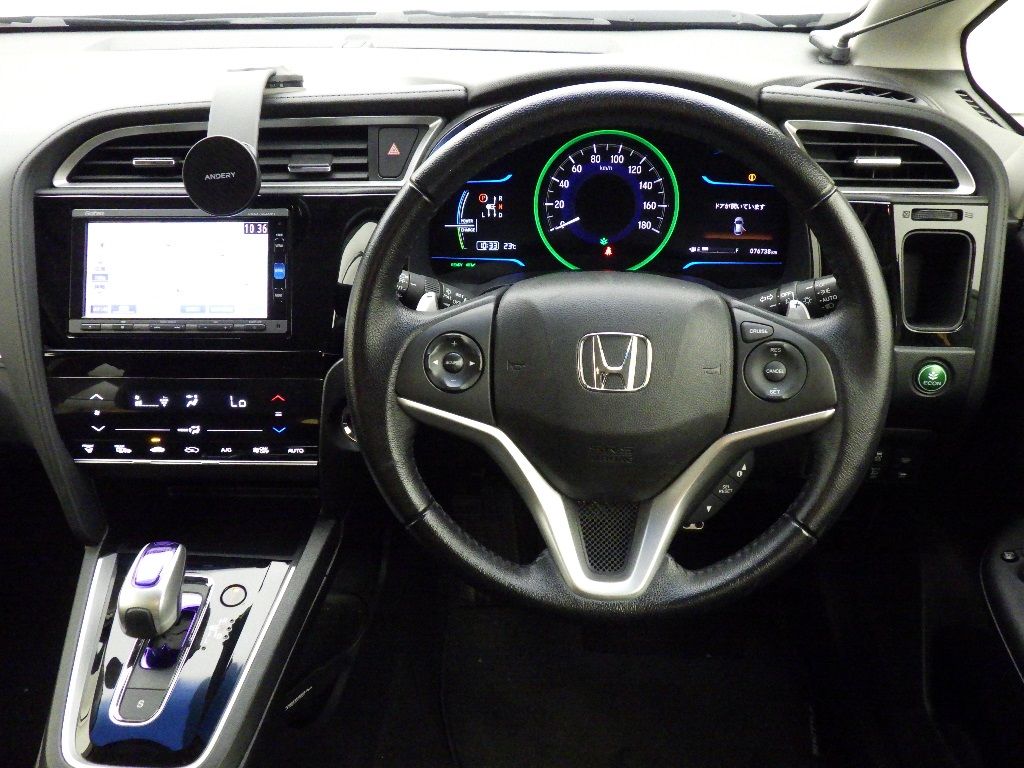 2016 Honda Shuttle 4WD ハイブリッドXスタイルエディション auction photo 3