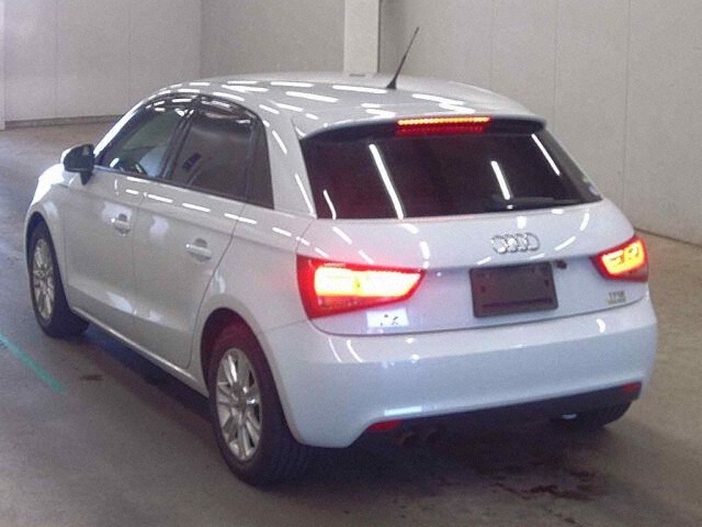 2014 Audi A1 Sportback 1.4TFSI auction photo 2