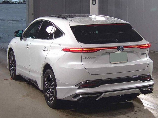 2023 Toyota Harrier Z 4WD auction photo 2