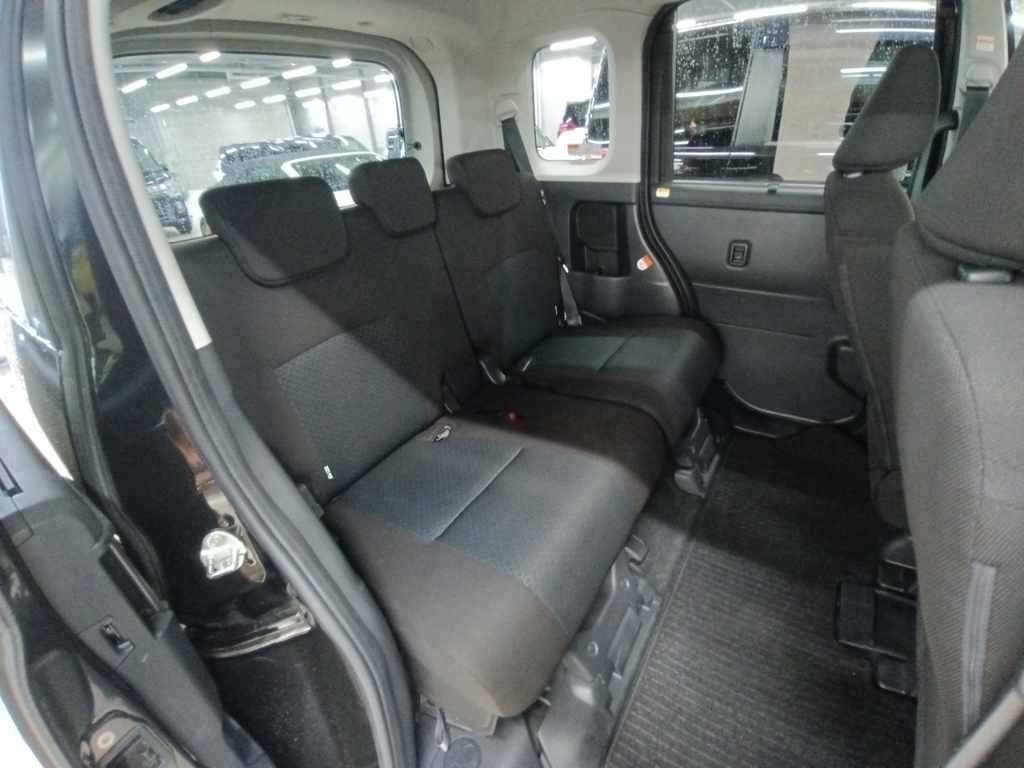 2021 Toyota Roomy X auction photo 12