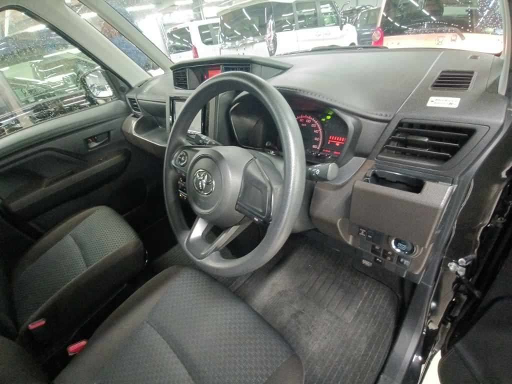 2021 Toyota Roomy X auction photo 9