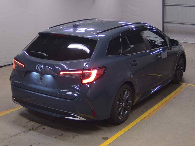 2023 Toyota Corolla Touring ハイブリッドWXB auction photo 5