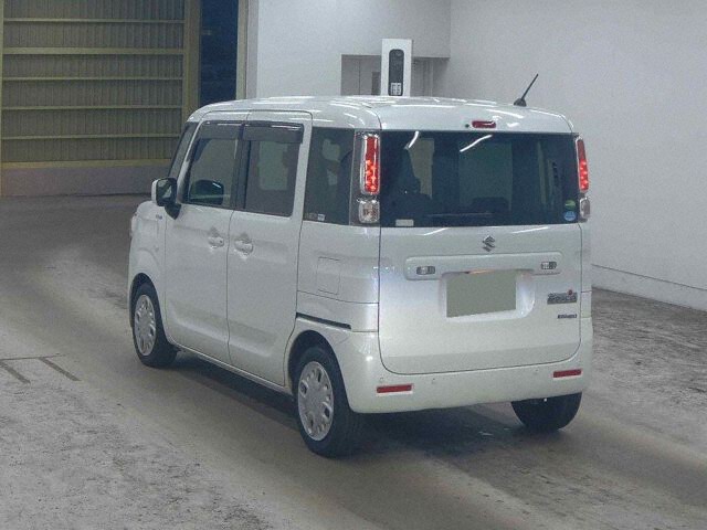 2019 Suzuki Spacia ハイブリッドX auction photo 2