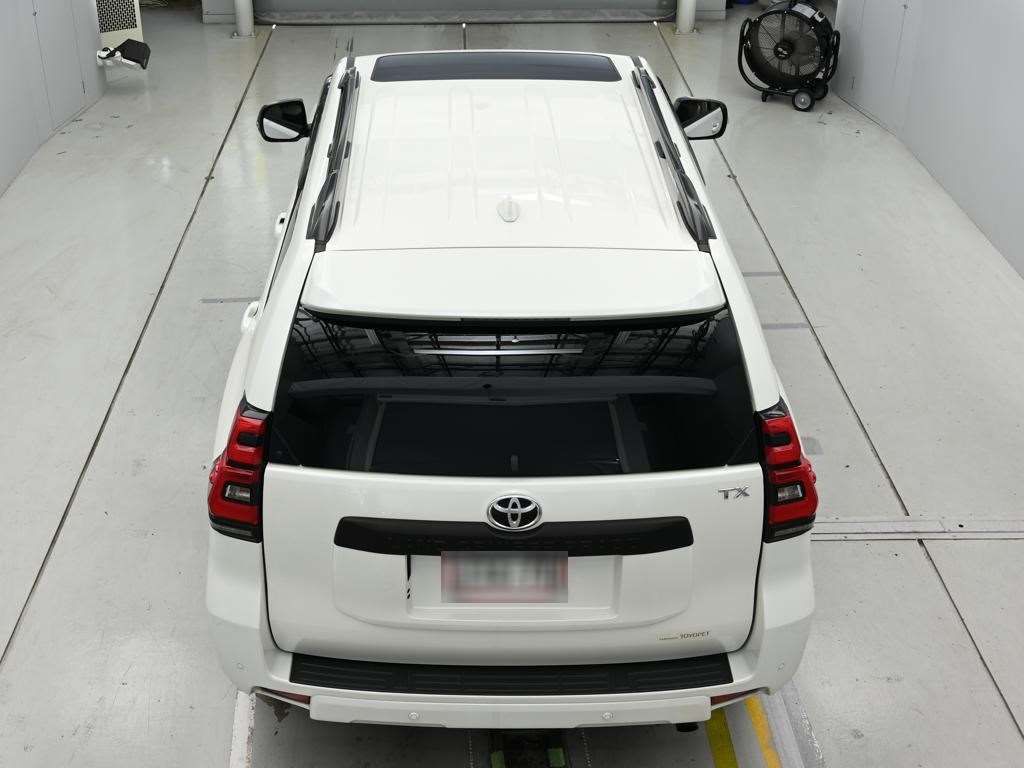 2023 Toyota Land Cruiser Prado TXL Package Matte Bra 4WD auction photo 8