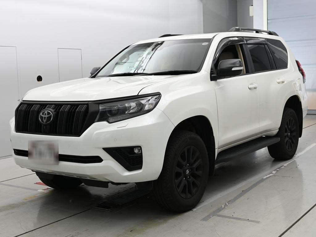 Japan Auction Vehicles 14 2023 Toyota Land Cruiser Prado TXL Package Matte Bra 4WD auction photo