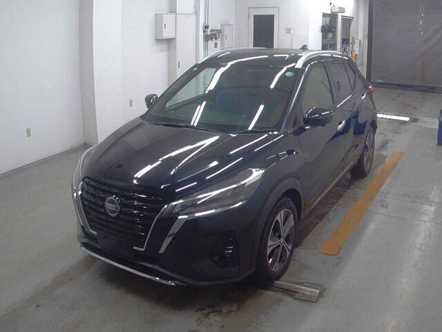 2021 Nissan Kicks XツートーンインテリアED auction photo 4