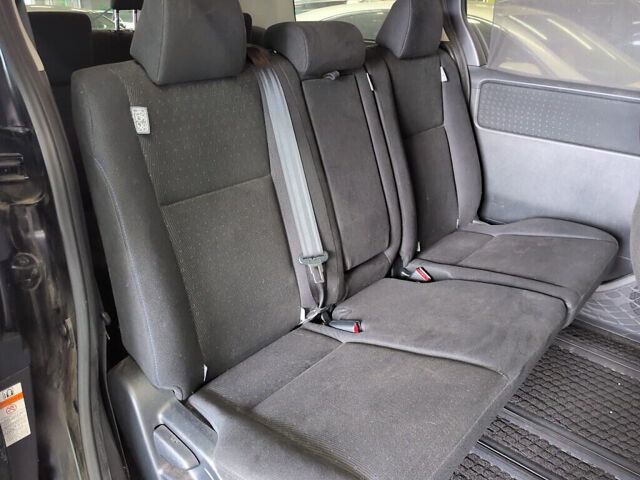 2016 Toyota Voxy V auction photo 6