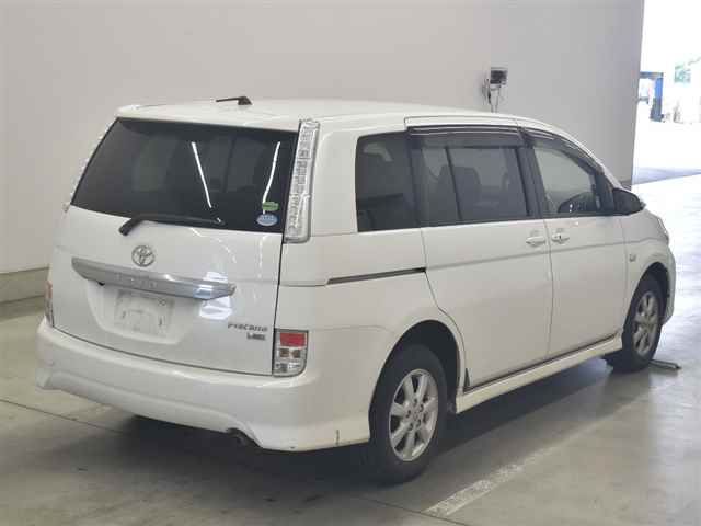 2015 Toyota Isis プラタナ auction photo 5
