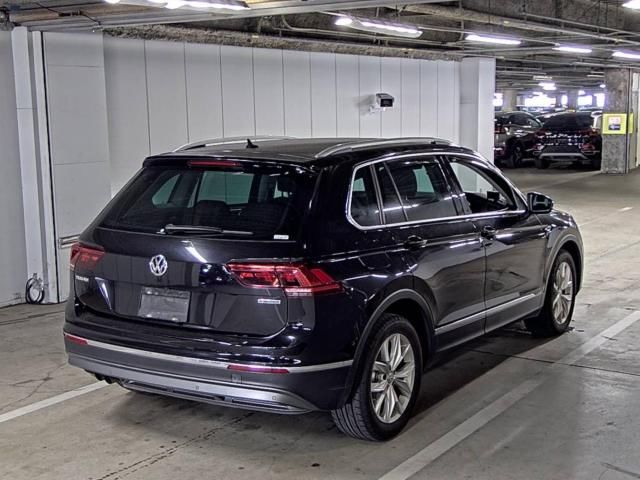 2018 Volkswagen VW ティグアン TDI 4M ハイライン auction photo 3