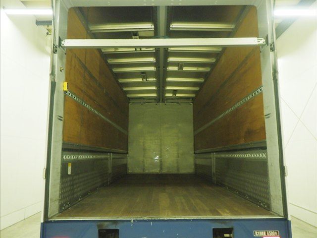 2017 Mitsubishi Fuso Fighter Wing auction photo 4