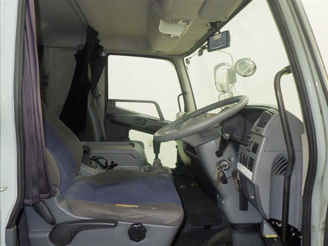 2017 Mitsubishi Fuso Fighter Wing auction photo 6