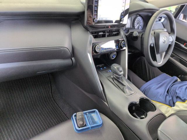 2021 Toyota Harrier S auction photo 3