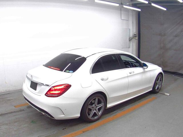 2017 Mercedes-Benz C-Class C200 Ava AMG Line auction photo 5