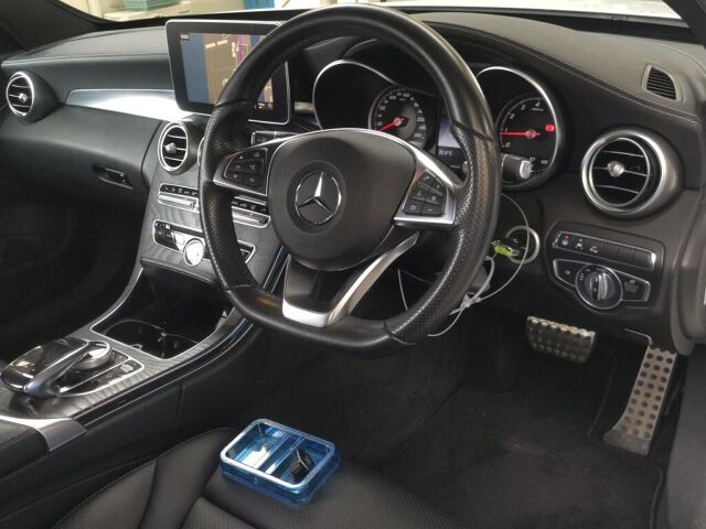 2017 Mercedes-Benz C-Class C200 Ava AMG Line auction photo 3