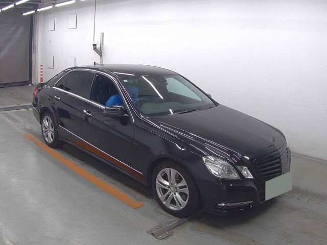 Japan Auction Vehicles 8 2011 Mercedes-Benz E-Class E300アバンギャルト auction photo