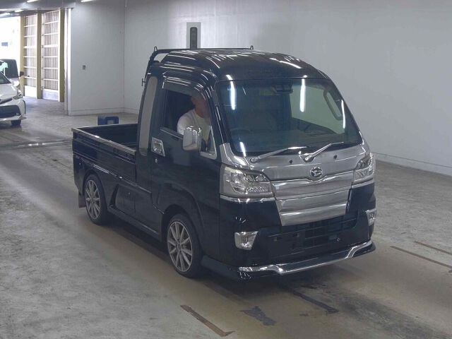 2018 Daihatsu Hijet Truck Jumbo SA3T 4WD Japan auction vehicle